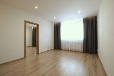 2 izbový byt s balkónom, komplet nová rekonštrukcia, Martin - Sever - 4