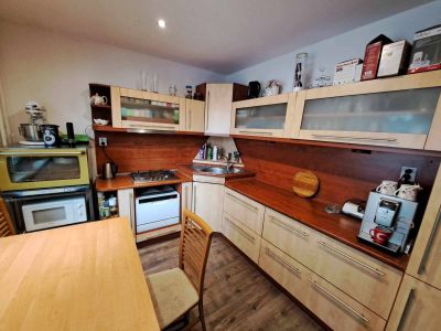 3 izbový byt, 84 m2, komplet rekonštrukcia, Vrútky. - 2