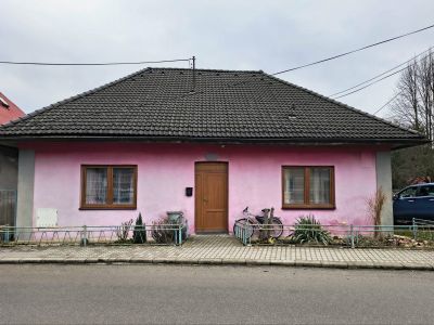 Rodinný dom, Turany