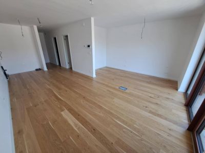 Veľký 1,5 izbový byt s balkónom, Bratislava - Ružinov - 6