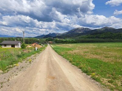 Stavebný pozemok, všetky IS, výmera 1.000 m2, Mošovce. - 9