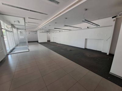 Obchodný priestor s výkladom, ( 250 m2 ) Vrútky - 4