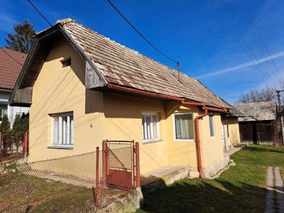 Rodinný dom, chalupa s veľkým pozemkom, Abramová. - 1