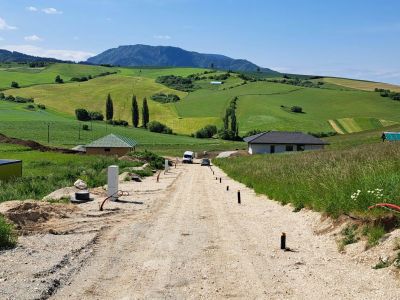 Na predaj lukratívne stavebné pozemky s IS. - 4