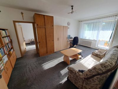 Veľký 2 izbový byt s balkónom, Vrútky - 4