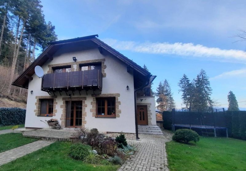 Rodinný dom s krásnym pozemkom, Martin - Stráne. - 2