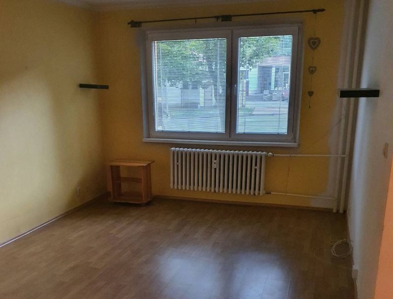 Veľký 3 izbový byt, Martin - Ľadoveň. - 3