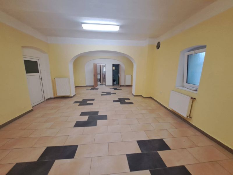 Obchodný priestor ( 95 m2 ), Vrútky - 5