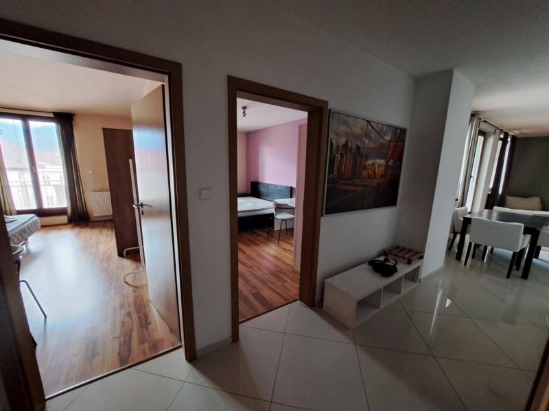 Veľký 3 izbový byt s terasou, Martin - Centrum - 10