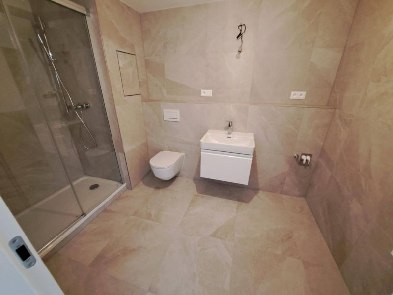 Veľký 1,5 izbový byt s balkónom, Bratislava - Ružinov - 12