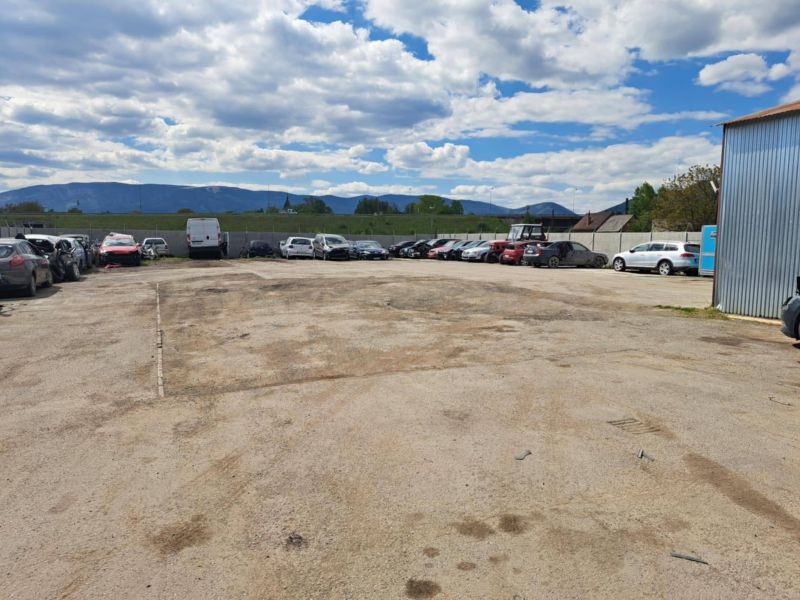 Priemyselný pozemok 2.300 m2, v obci Sučany - 2