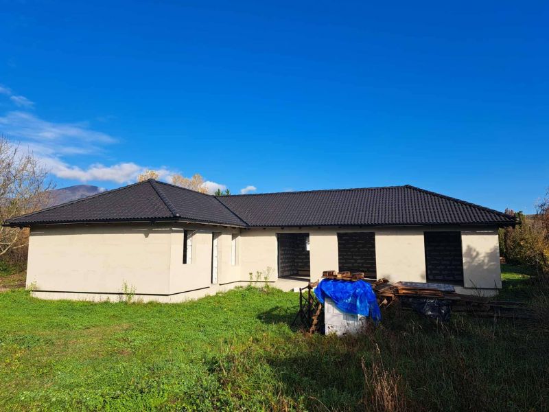 Posledný rodinný dom v úspešnom projekte, Valča - 2