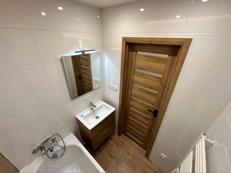2 izbový byt s balkónom, komplet nová rekonštrukcia, Martin - Sever - 7