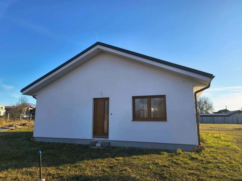 Novostavba: rodinný dom, Košťany nad Turcom - 9