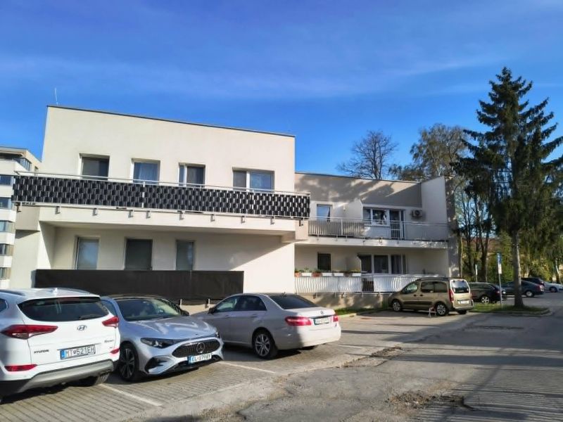 Prenájom: 1 izbový byt s parkovacím miestom, Martin - 9
