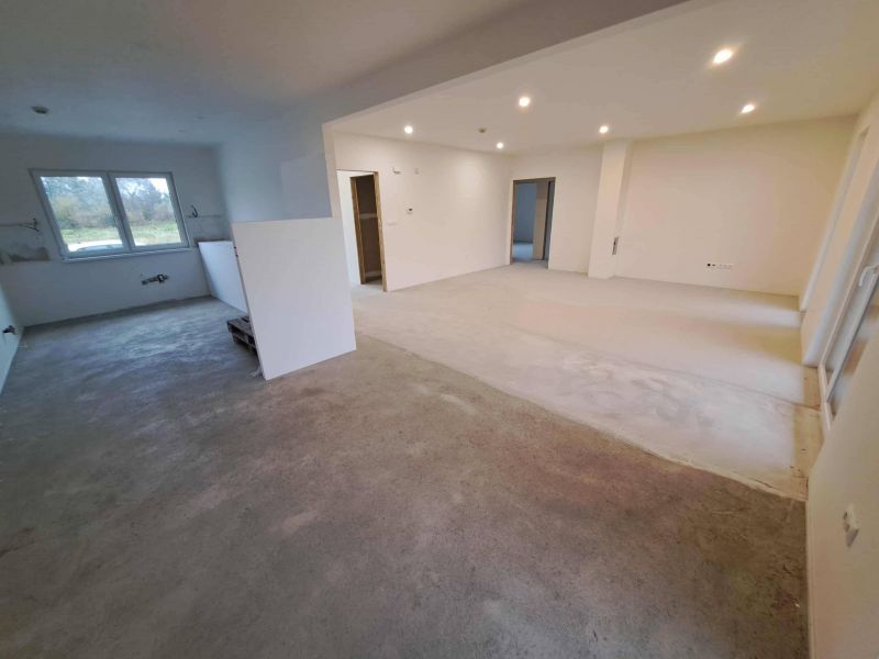 Pripravujeme na predaj: Rodinný dom, Košťany nad Turcom - 1