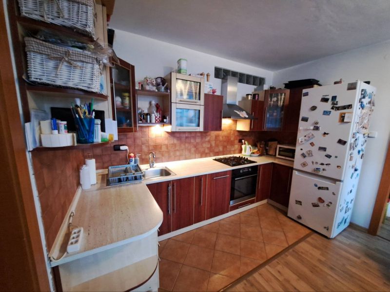 Veľký 3 izbový byt, Martin - Centrum ( Prednádražie ). - 3