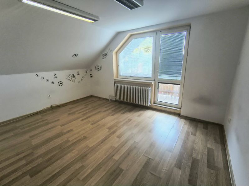 Veľký rodinný dom, Žilina časť Rosina - 14