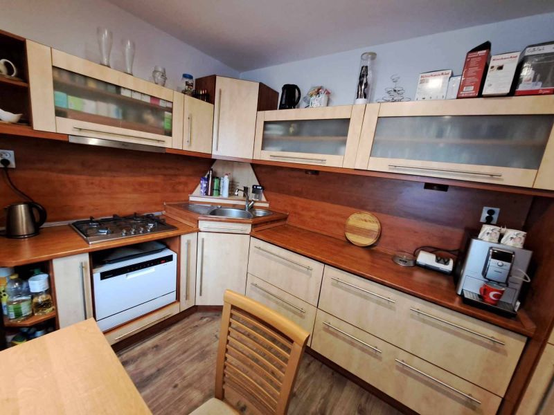 3 izbový byt, 84 m2, komplet rekonštrukcia, Vrútky. - 1