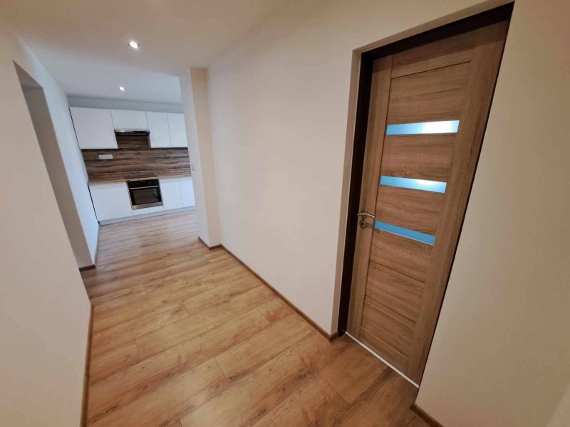 2 izbový byt, komlet rekonštrukcia, Martin - Centrum. - 8