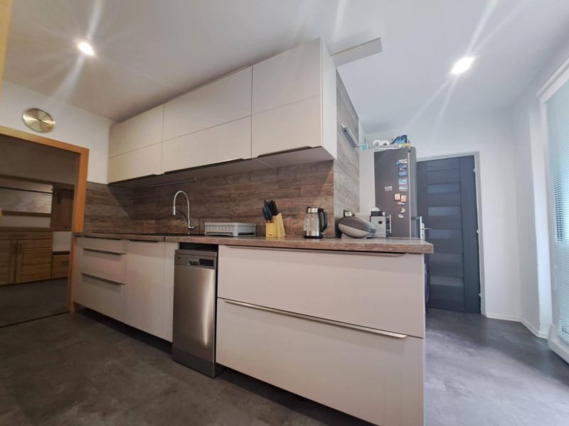 3 izbový byt ( 90 m2 ), komplet rekonštrukcia, Martin - Priekopa - 2
