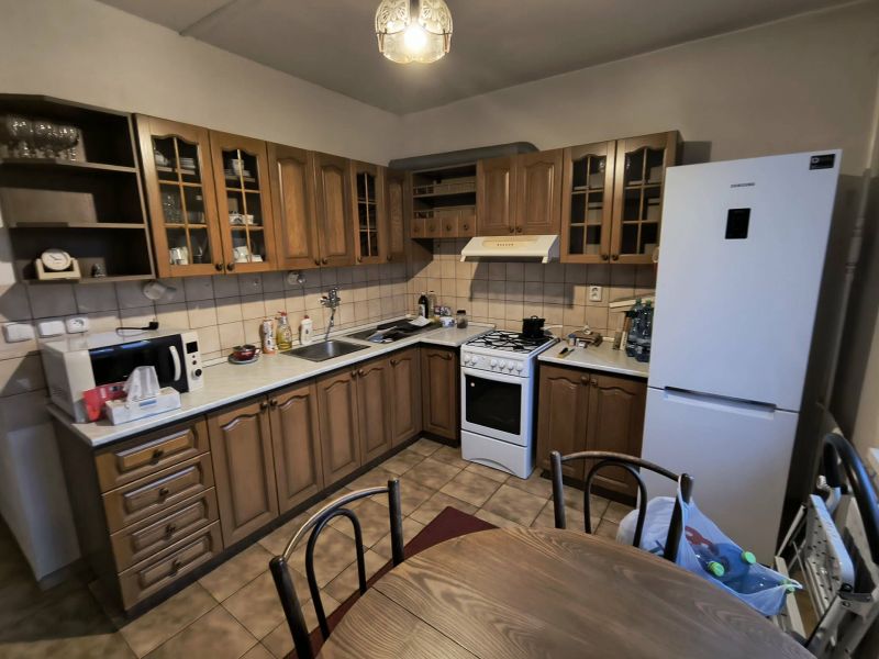 Veľký 3 izbový byt ( 85 m2 ), Vrútky - 3