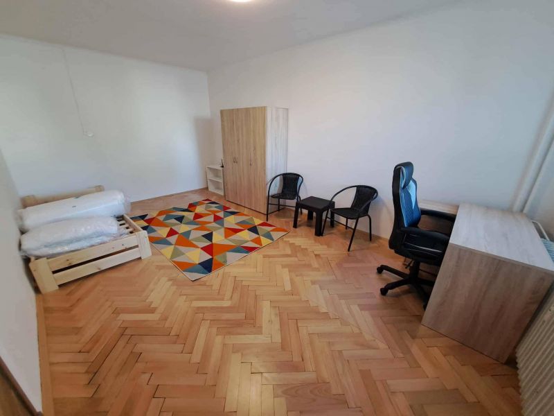 Veľký 3 izbový byt, komplet zariadený, Martin - Centrum - 3