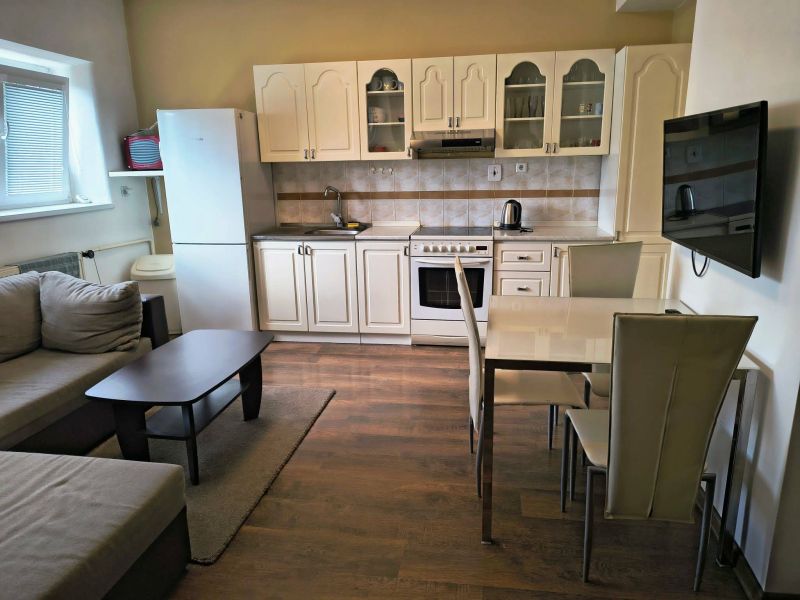 Prenájom: 3 izbový byt, s parkovacím miestom, Martin - Centrum - 4