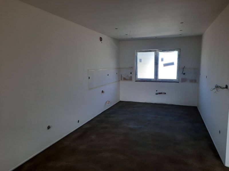 4 - izbový rodinný dom, Košťany nad Turcom. - 9