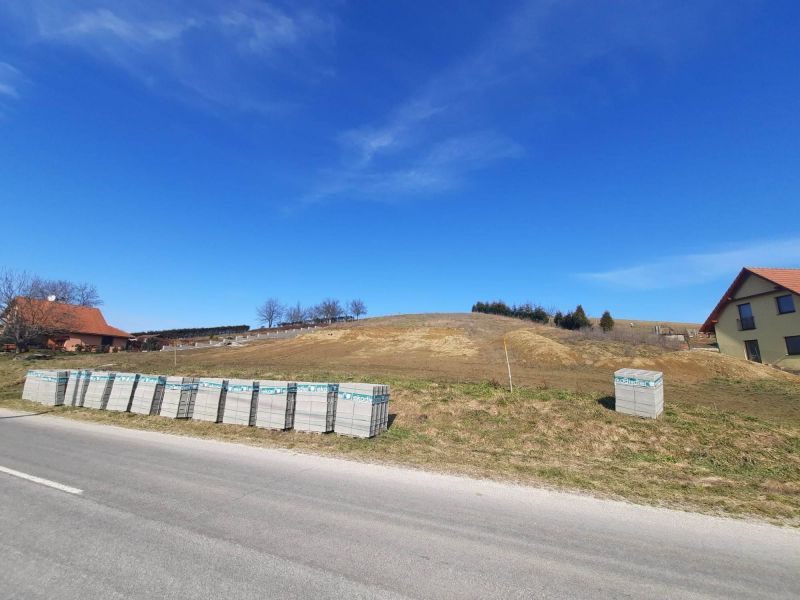 Dva stavebné pozemky, ( 1461 m2, 1500 m2 ) Horný Kalník. - 7