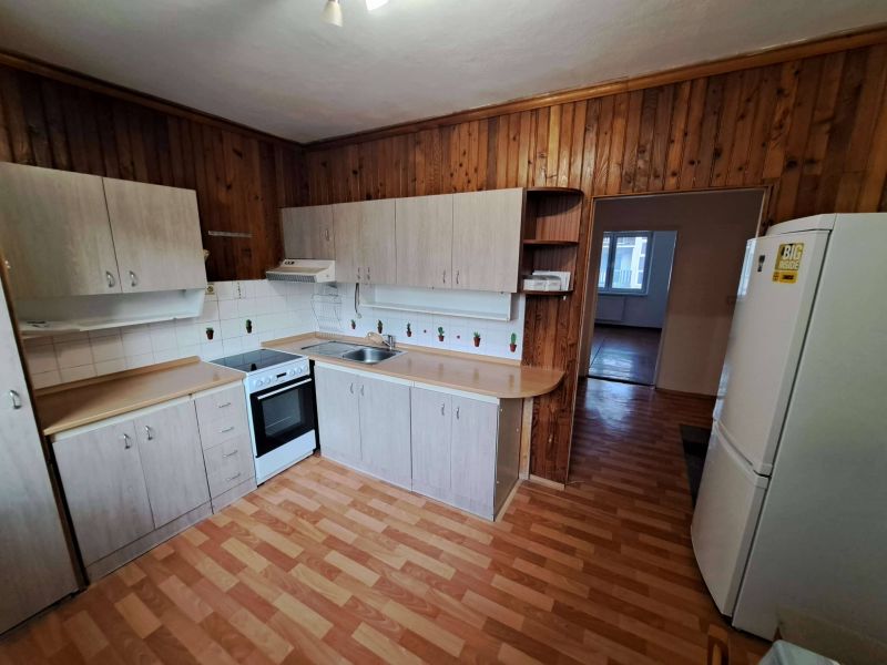 Veľký 2 izbový byt ( 64 m2 ), Sučany - 4