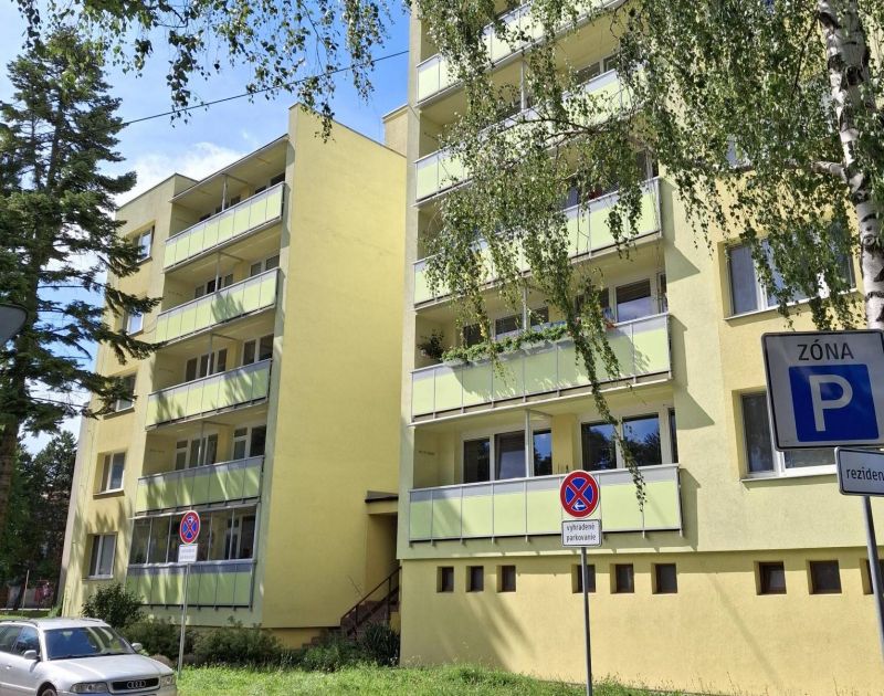 Veľký 3 izbový byt, komplet zariadený, Martin - Centrum - 12