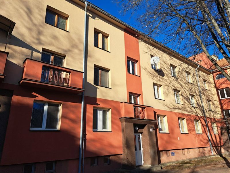 Veľký 3 izbový byt v tehlovom dome, Martin - Centrum - 1