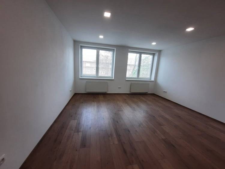 Kancelárske priestory v novostavbe, Martin - Centrum - 2