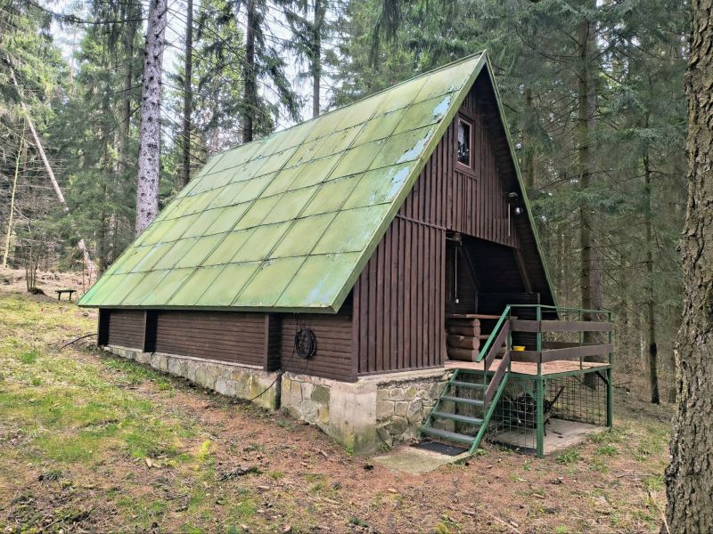 Chata v lese a v dosahu MHD, Bystrička - 3