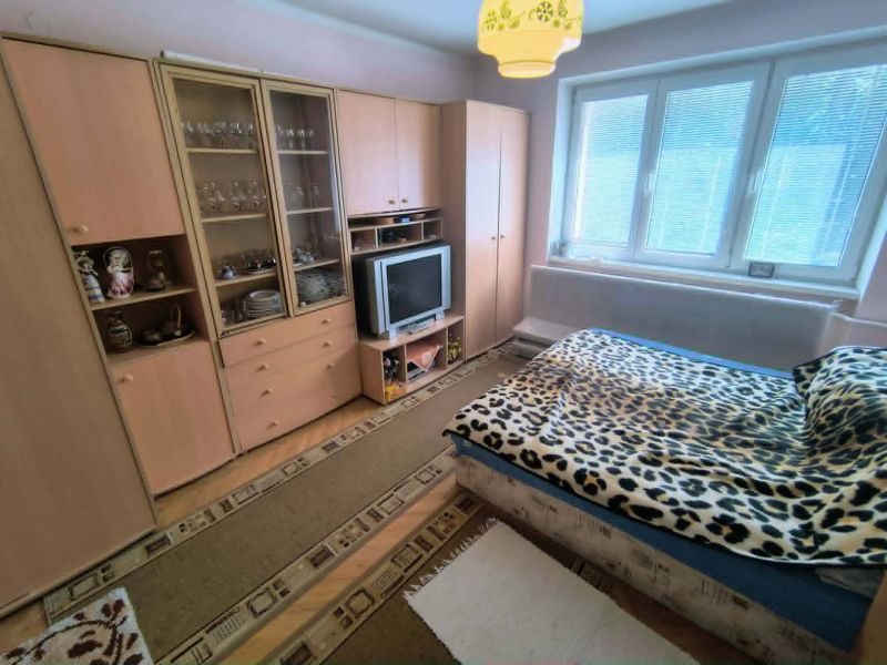 Tehlový 3 izbový byt s garážou, Martin - Centrum - 6
