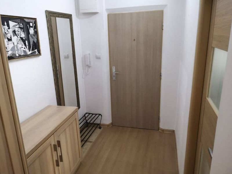 Veľký 3 izbový byt s garážou, Martin - Centrum. - 14