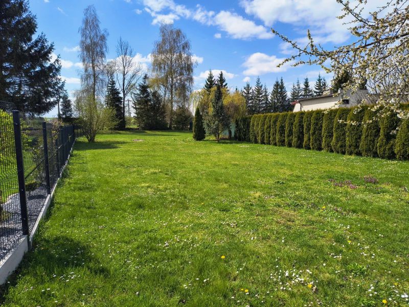 Stavebný pozemok o výmere 1.190 m2, Príbovce - 2