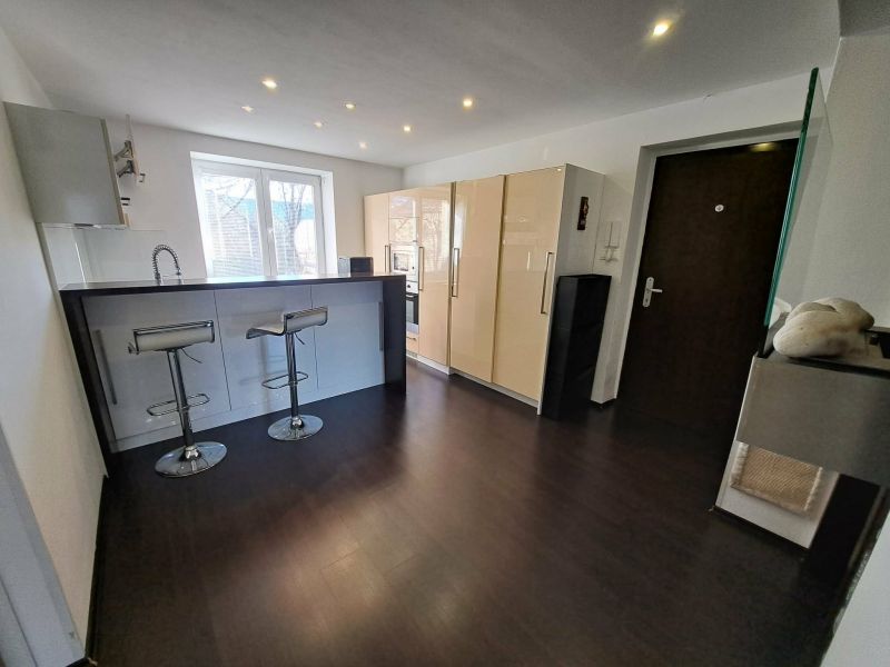 Veľký 3 izbový byt v tehlovom dome, Martin - Centrum - 5