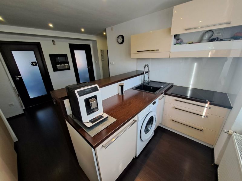 Veľký 3 izbový byt v tehlovom dome, Martin - Centrum - 3