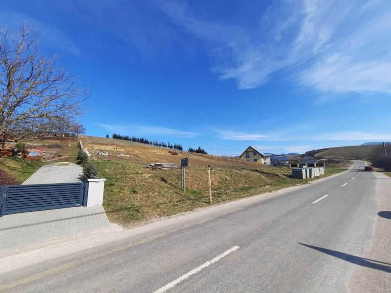 Dva stavebné pozemky, ( 1461 m2, 1500 m2 ) Horný Kalník. - 10