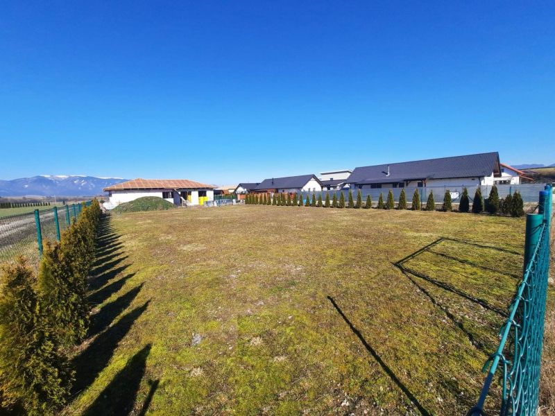 Stavebný pozemok 624 m2, Necpaly. - 2