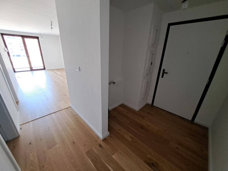 Veľký 1,5 izbový byt s balkónom, Bratislava - Ružinov - 8