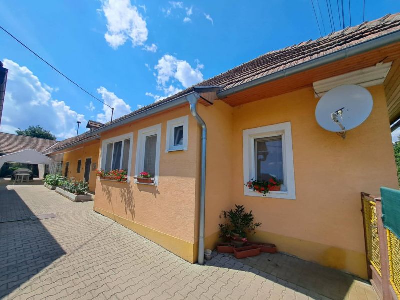 Rodinný dom s veľkým pozemkom, Mošovce - 8