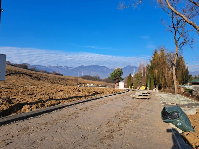 Stavebné pozemky 636 m2, 737 m2, 900 m2, Turčianska Štiavnička. - 9