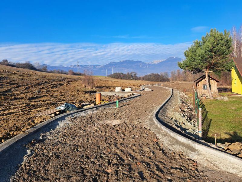 Stavebné pozemky 636 m2, 737 m2, 900 m2, Turčianska Štiavnička. - 10