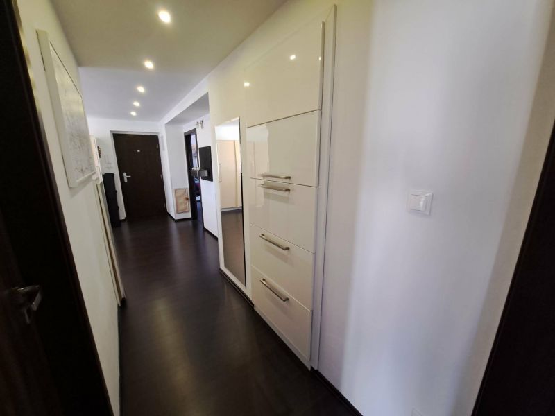 Veľký 3 izbový byt v tehlovom dome, Martin - Centrum - 14