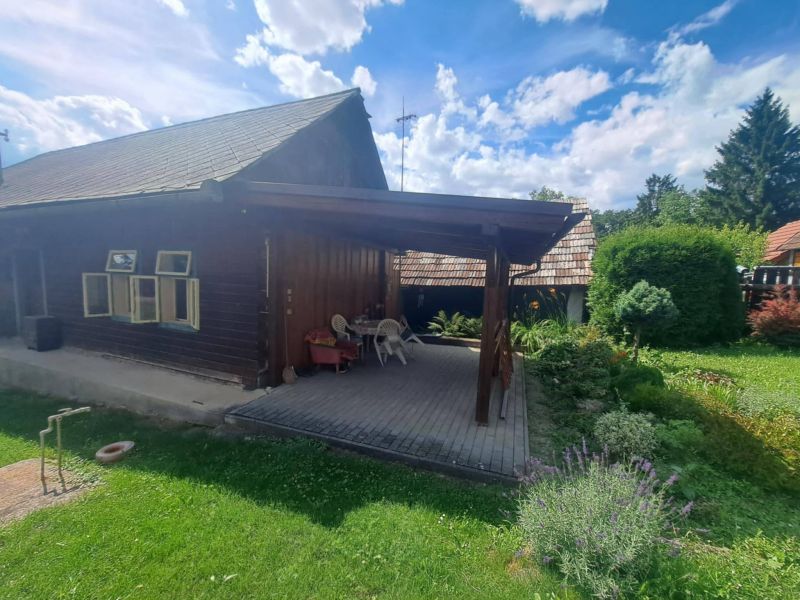 Rodinný dom, rekreačná chalupa s veľkým pozemkom, Sklabiňa - 4