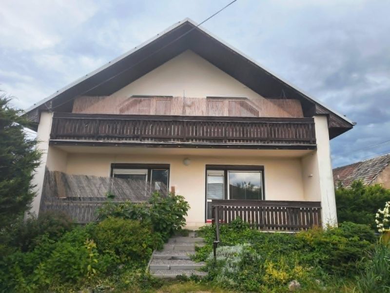 Veľký rodinný dom, Žilina časť Rosina - 2