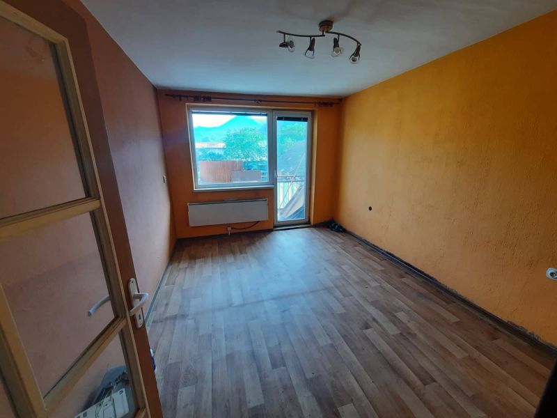 3 - izbový byt s garážou, Blatnica. - 3